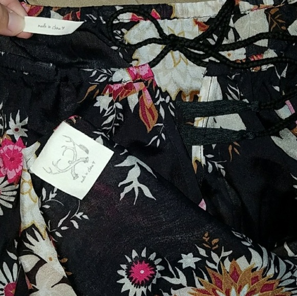 Spell designs Jagger blouse black top M collective - Picture 8 of 8